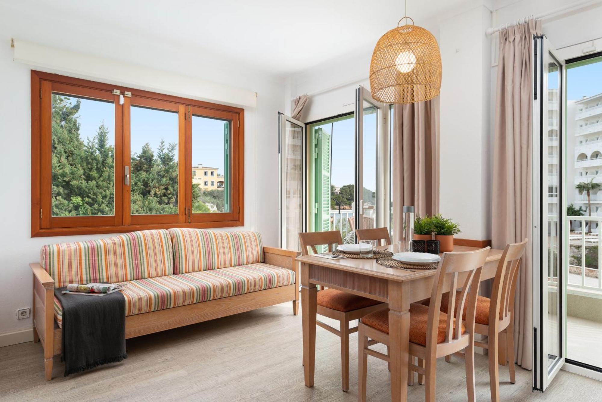 Apartment Playa Marina Cala Ferrera (Mallorca)